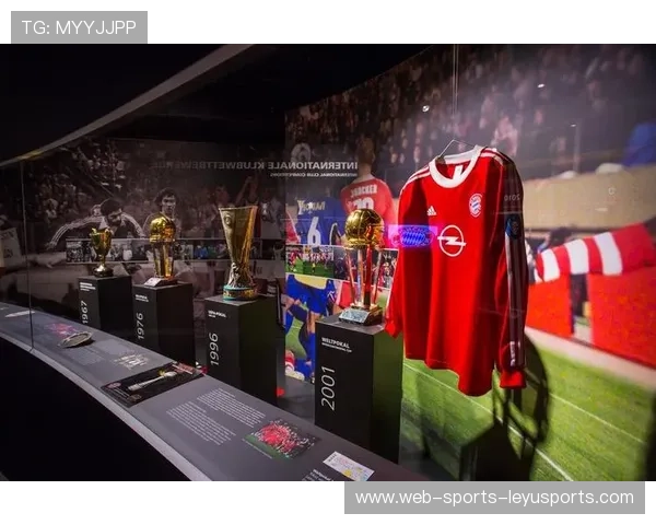 NBA球队荣誉室展出传奇历史，球迷瞻仰朝圣