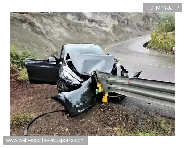 摩托车高速摔车后奇迹无伤