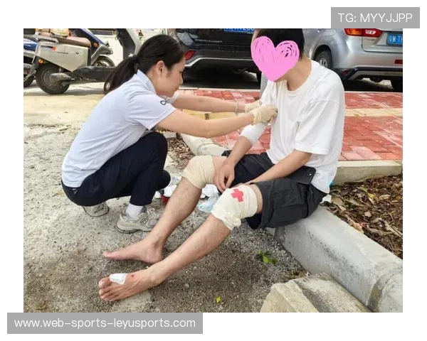 赛场救护演练提升 应对突发伤情更专业，赛场救护志愿队