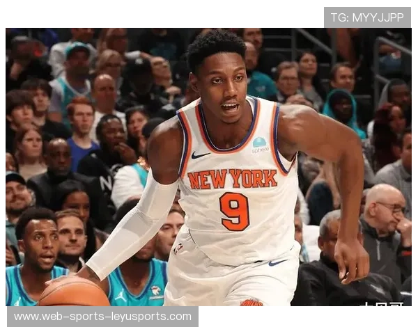 尼克斯豪取六连胜,阿努诺比限制詹姆斯攻 尼克斯豪取六连胜,阿努诺比限制詹姆斯攻